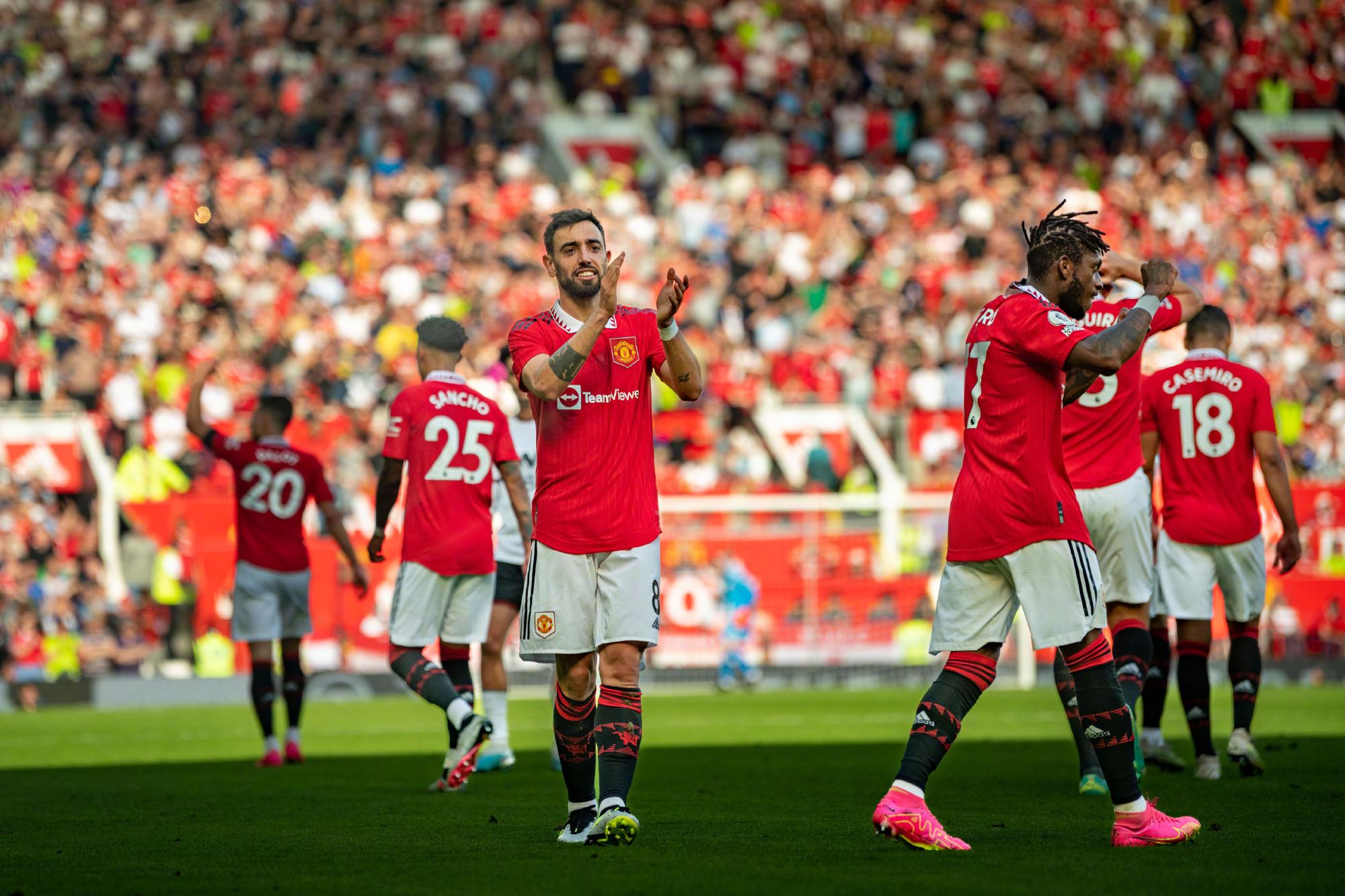 他以往在比 他以往在比